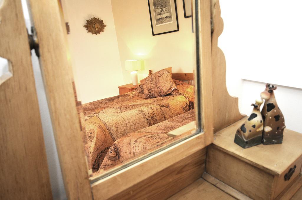 Chez Madeleine Bed & Breakfast Saint-Colomb-de-Lauzun ห้อง รูปภาพ